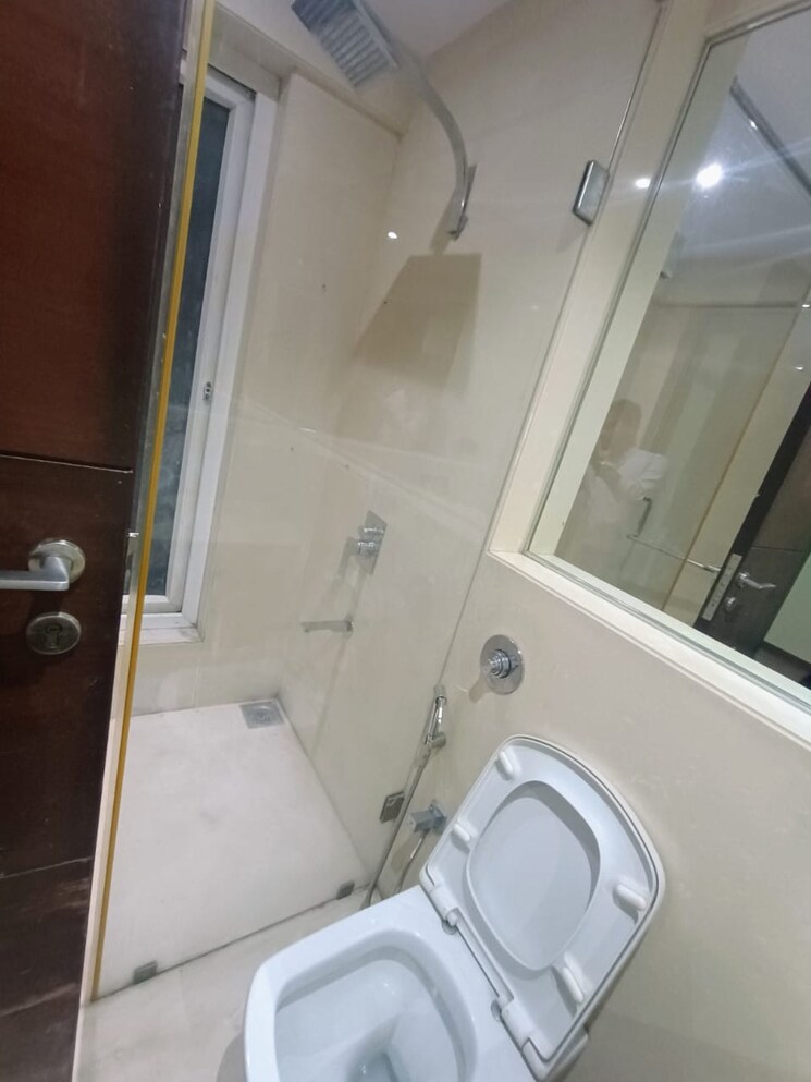 Bathroom, rna-continental 2 Bedroom 1000 Sq.Ft. Apartment In Chembur Mumbai 7961472