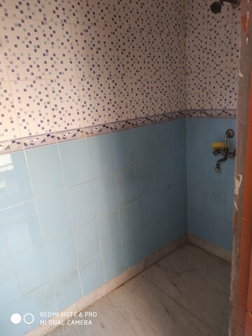Bathroom in 2 BHK Builder Floor at Sector 7 – for Rent