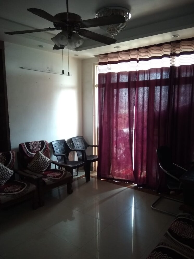 Living Room, sector 9 4 Bedroom 1550 Sq.Ft. Apartment In Sector 9 Gurgaon 7961488