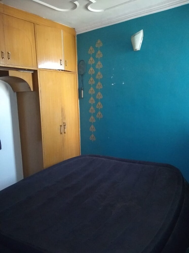 Room, sector 9 4 Bedroom 1550 Sq.Ft. Apartment In Sector 9 Gurgaon 7961488