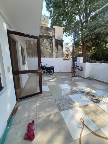 Balcony in 1 BHK Independent House at Ansal Plaza Sector-23, Palam Vihar – for Rent