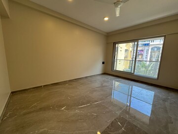 Room in 3 BHK Apartment at The Park Residency Andheri, Andheri West – for Rent
