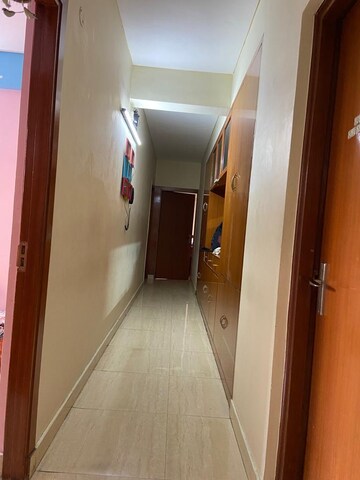 Building Lobby in 3 BHK Apartment at Ansal Sushant Estate, Sector 52 – for Rent