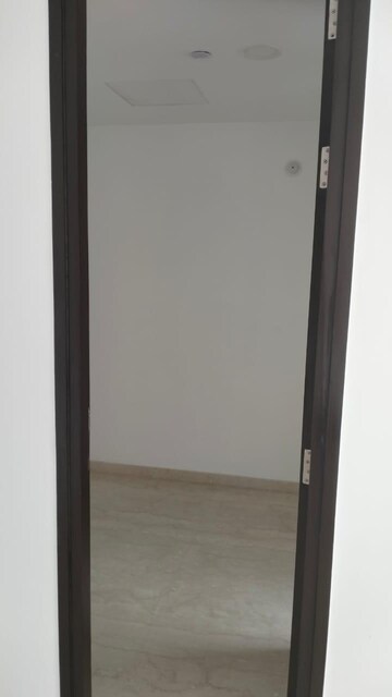 Room in 4 BHK Apartment at Lodha Marquise, Worli – for Sale