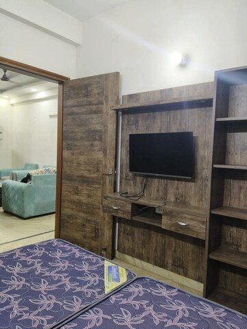 Furnished Amenities in 2 BHK Builder Floor at Sector 7 – for Rent