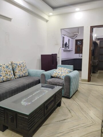 Bedroom in 2 BHK Builder Floor at Sector 7 – for Rent