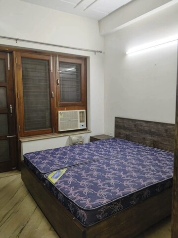 Master Bedroom in 2 BHK Builder Floor at Sector 9 – for Rent