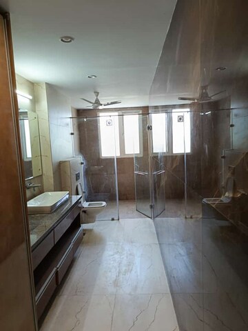 Kitchen in 3 BHK Builder Floor at Unitech Palms, South City 1 – for Rent