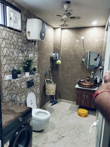 Attached Bathroom in 4 BHK Builder Floor at Hari Nagar – for Sale