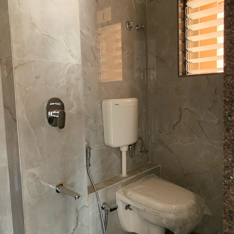 Bathroom, shila-bina-apartments 1 Bedroom 425 Sq.Ft. Apartment In Eksar Mumbai 7962170