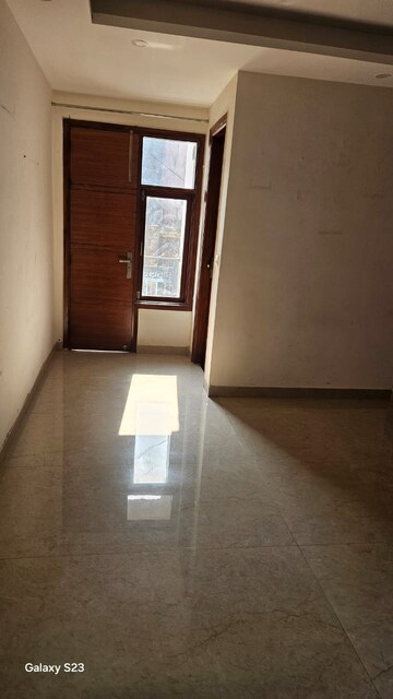 1 BHK Builder Floor For Rent in Chhajjupur