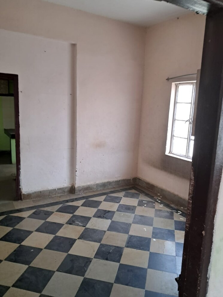 Room, sterling-centre-pune 1 Bedroom 520 Sq.Ft. Apartment In Camp Pune 7962188