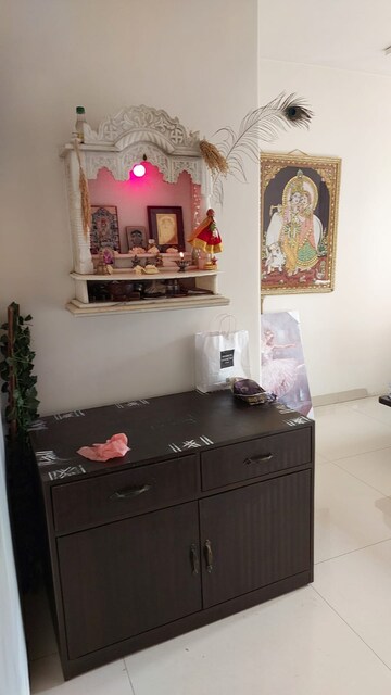 Living Room in 3 BHK Apartment at Chembur – for Rent