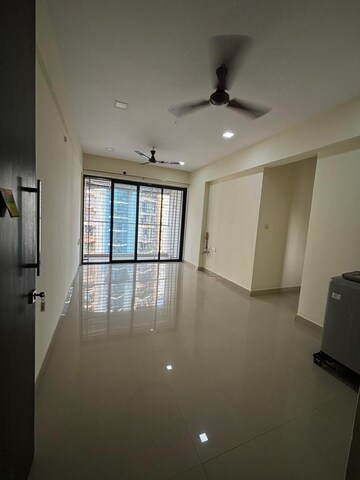 Room in 2.5 BHK Apartment at Progressive Group Crown, Kopar Khairane – for Sale
