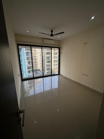 Room in 2.5 BHK Apartment at Progressive Group Crown, Kopar Khairane – for Sale