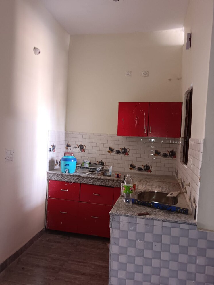 Kitchen, sector 115 2 Bedroom 90 Sq.Yd. Apartment In Sector 115 Mohali 7962562