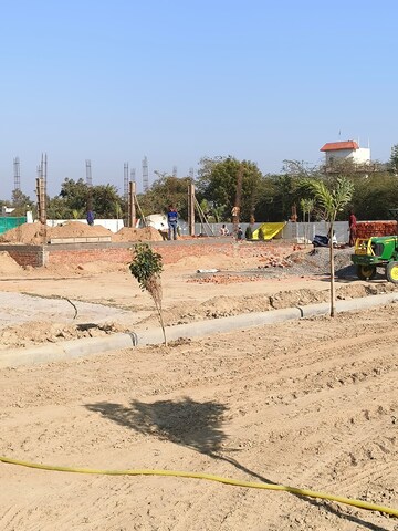  Plot – Exterior View View at Sitapur Road - for Sale