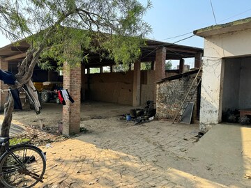   Industrial Plot at Nh 24 – for Rent