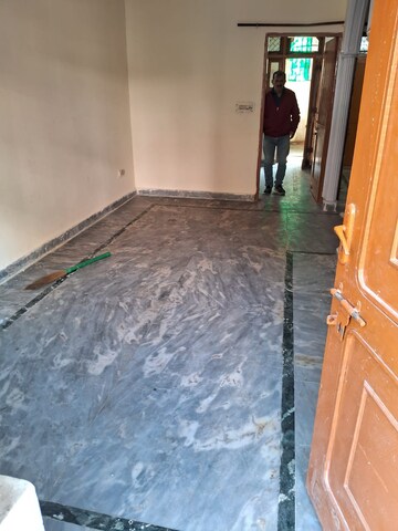 Balcony in 2 BHK Independent House at Sector 30 – for Rent