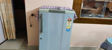 Furnished Amenities in 2 BHK Apartment at Primrose Square, Delta I Greater Noida – for Rent