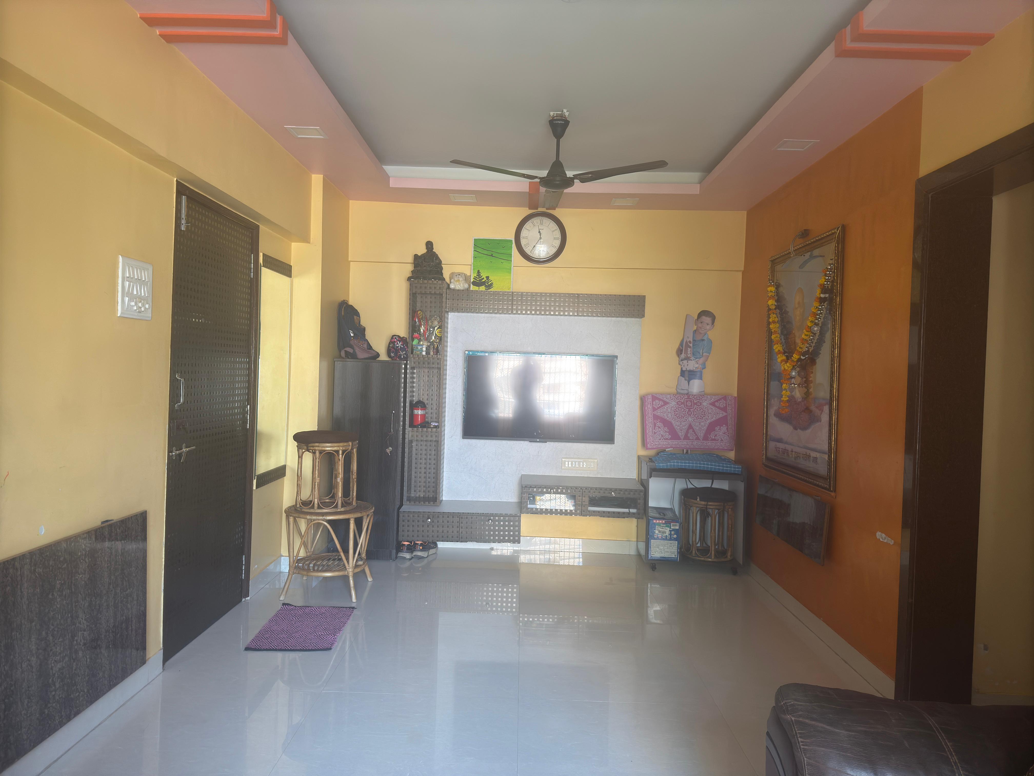 1 BHK + Extra Room Apartment For Sale in Bhandup West