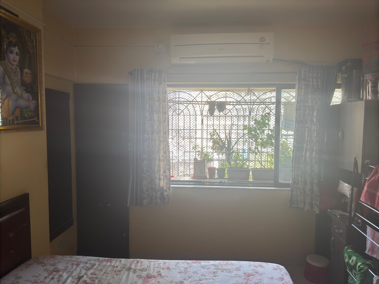 Room, bhandup west 1 Bedroom 500 Sq.Ft. Apartment In Bhandup West Mumbai 7963331