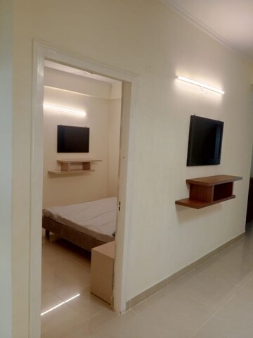 Room in 3 BHK Apartment at Greater Kailash I – for Rent