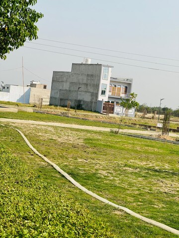  Plot – Garden View at Kingwood Enclave, Wave City - for Sale