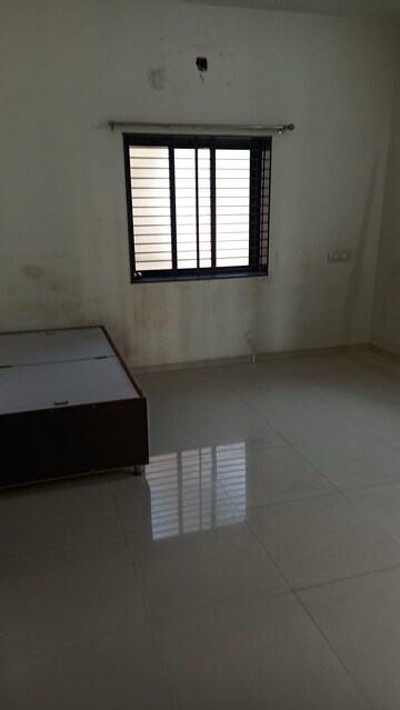 Room in 2 BHK Villa at Satellite – for Rent