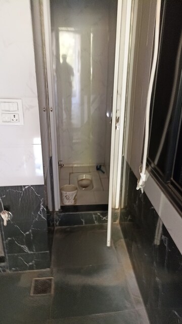 Bathroom in 2 BHK Villa at Satellite – for Rent