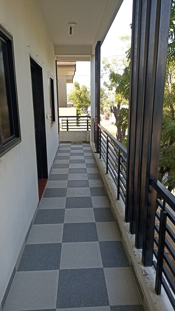 Balcony in 2 BHK Villa at Satellite – for Rent