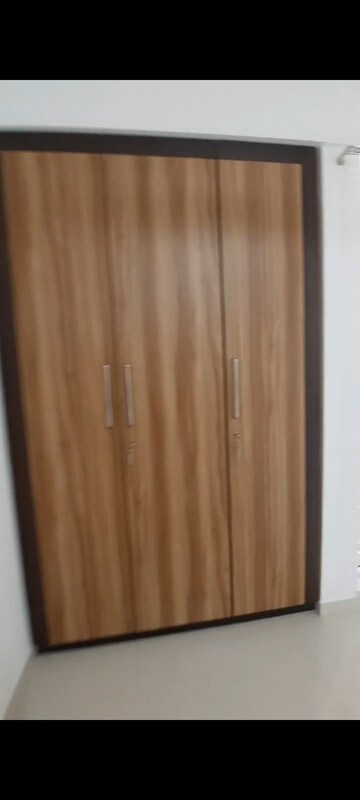 Furnished Amenities in 2 BHK Apartment at Lodha Codename Premier, Dombivli East – for Rent