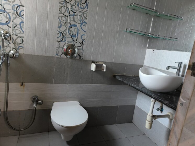 Bathroom, kavya-residency-thane 2 Bedroom 574 Sq.Ft. Apartment In Ghodbunder Road Thane 7963633