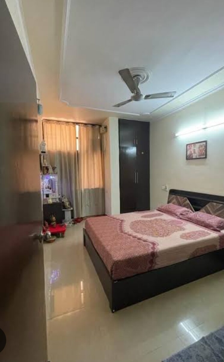 Bedroom, bptp-amstoria 3 Bedroom 2229 Sq.Ft. Villa In Sector 102 Gurgaon 7963646