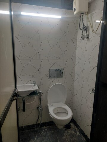 Bathroom in 3 BHK Apartment at Vaibhavlaxmi Stella Sapphire, Chembur – for Rent