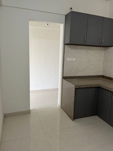  3 BHK Apartment at Kumar Princetown Royal, Undri – for Rent