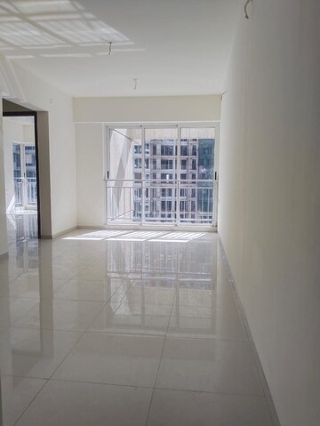 2 BHK Apartment For Rent in Marathon Nexzone Atlas 1, New Panvel