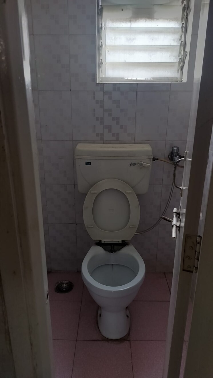 Bathroom, vrindavan-nagari 1 Bedroom 429 Sq.Ft. Apartment In Boisar Palghar 7963714