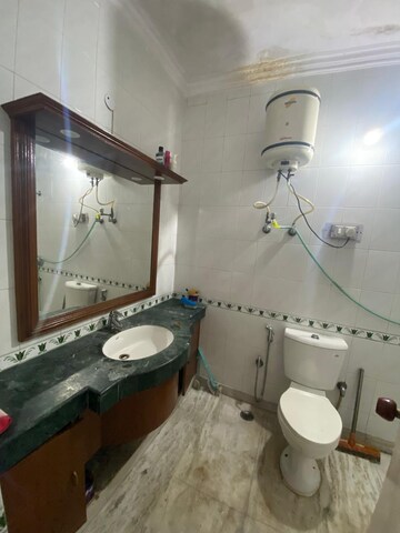 Master Bedroom in 2 BHK Builder Floor at East Of Kailash – for Rent