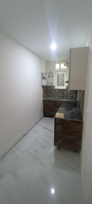Living Room in 3 BHK Apartment at Greater Kailash ii – for Rent