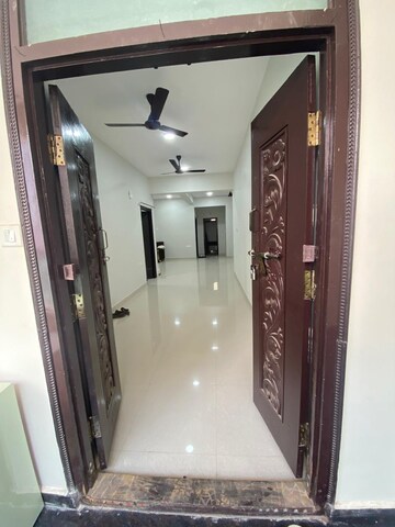 Building Lobby in 2 BHK Apartment at SM Homes Kondapur, Kondapur – for Rent