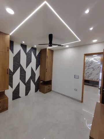 Master Bedroom in 3 BHK Builder Floor at Gms Road – for Sale