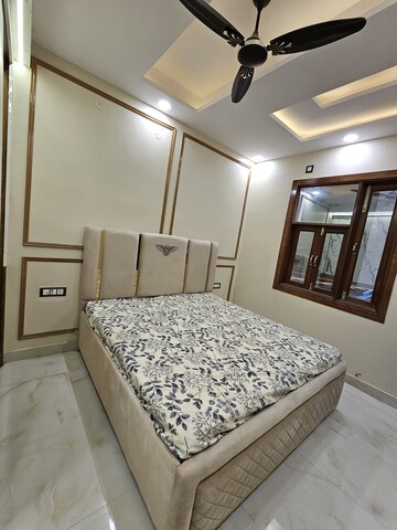 Bedroom in 3 BHK Apartment at Greater Kailash ii – for Rent