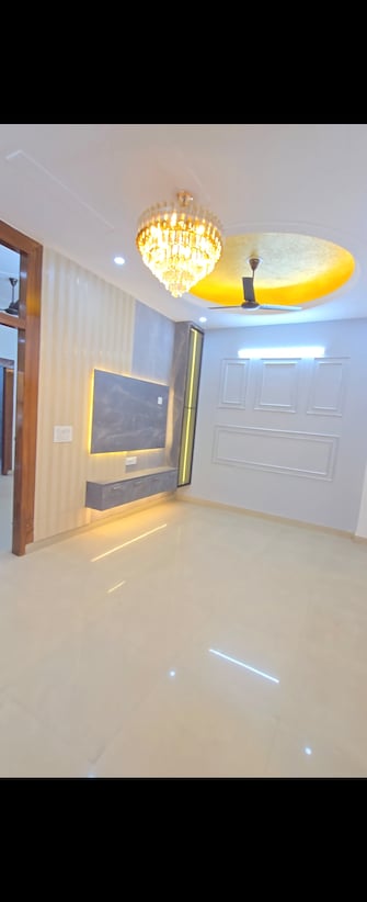 3 BHK Builder Floor For Rent in Kamra Apartment Niti Khand II Opera Ghaziabad  7964257