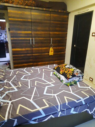 Room in 2 BHK Apartment at Shanti Madhuban CHS, Kopar Khairane – for Rent
