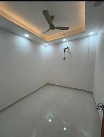 2 BHK Apartment For Rent in Kalkaji Delhi  7964326