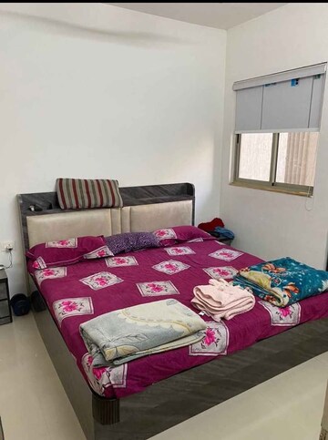 Bedroom in 1 BHK Apartment at Kurla East – for Rent
