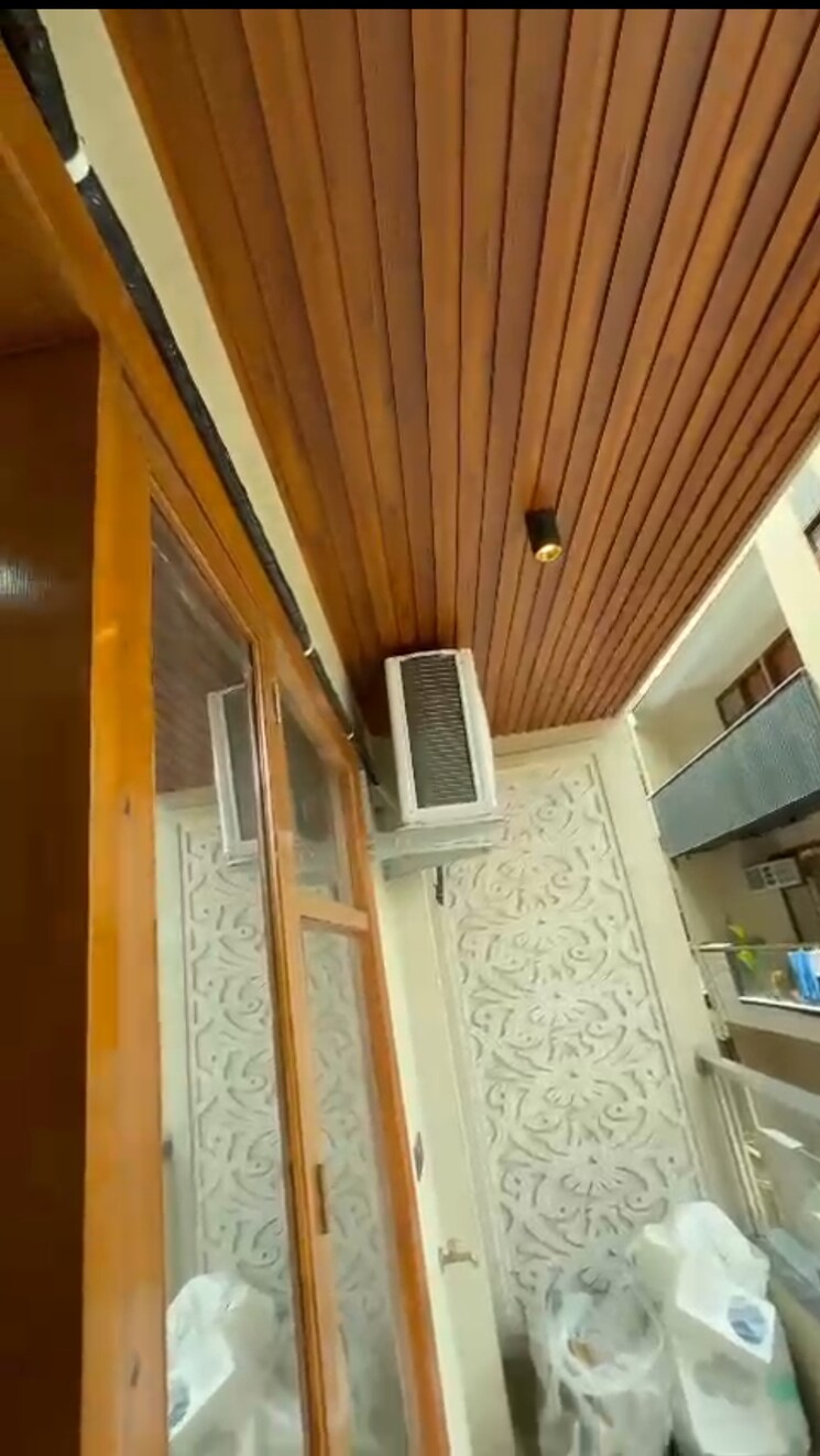 Balcony, chattarpur 2 Bedroom 1000 Sq.Ft. Builder Floor In Chattarpur Delhi 7964329