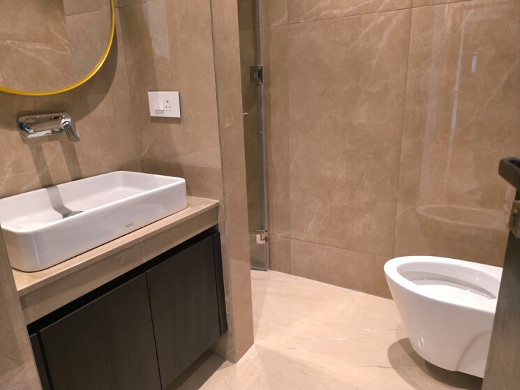 Attached Bathroom, suncity-platinum-towers 4 Bedroom 4175 Sq.Ft. Apartment In Sector 28 Gurgaon 7964328