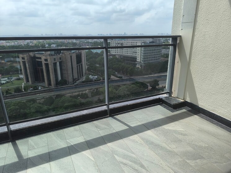 Balcony, suncity-platinum-towers 4 Bedroom 4175 Sq.Ft. Apartment In Sector 28 Gurgaon 7964328